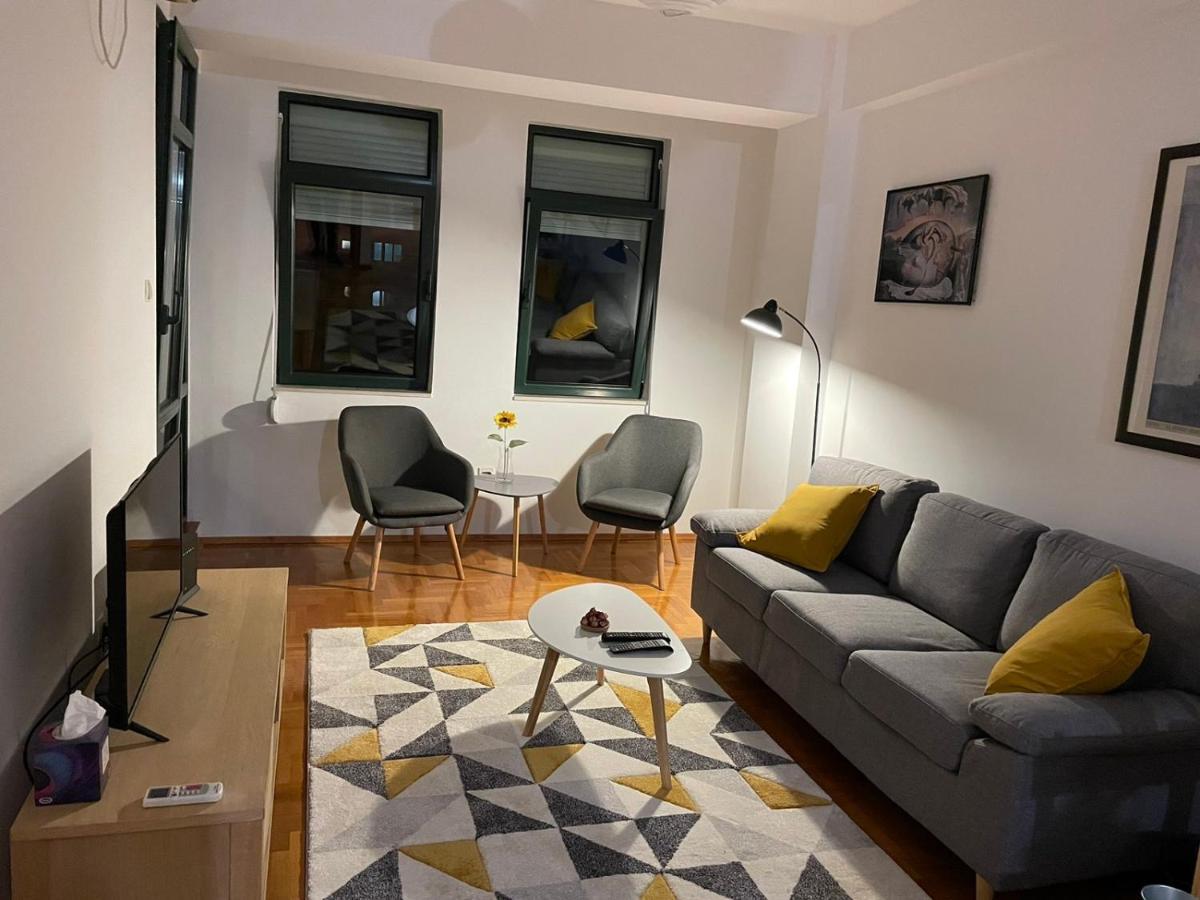 Apartman Sasa 포드고리차 외부 사진